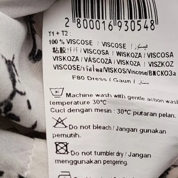 Camaieu Cats Print Button Up Romper - Picture 5 of 5